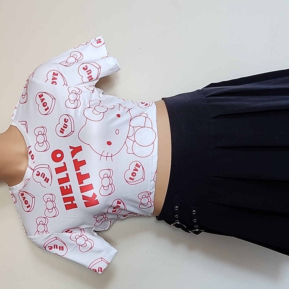 Hello Kitty crop top